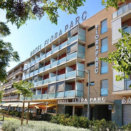 Hotel Flora Parc Castelldefels Zewnętrze zdjęcie